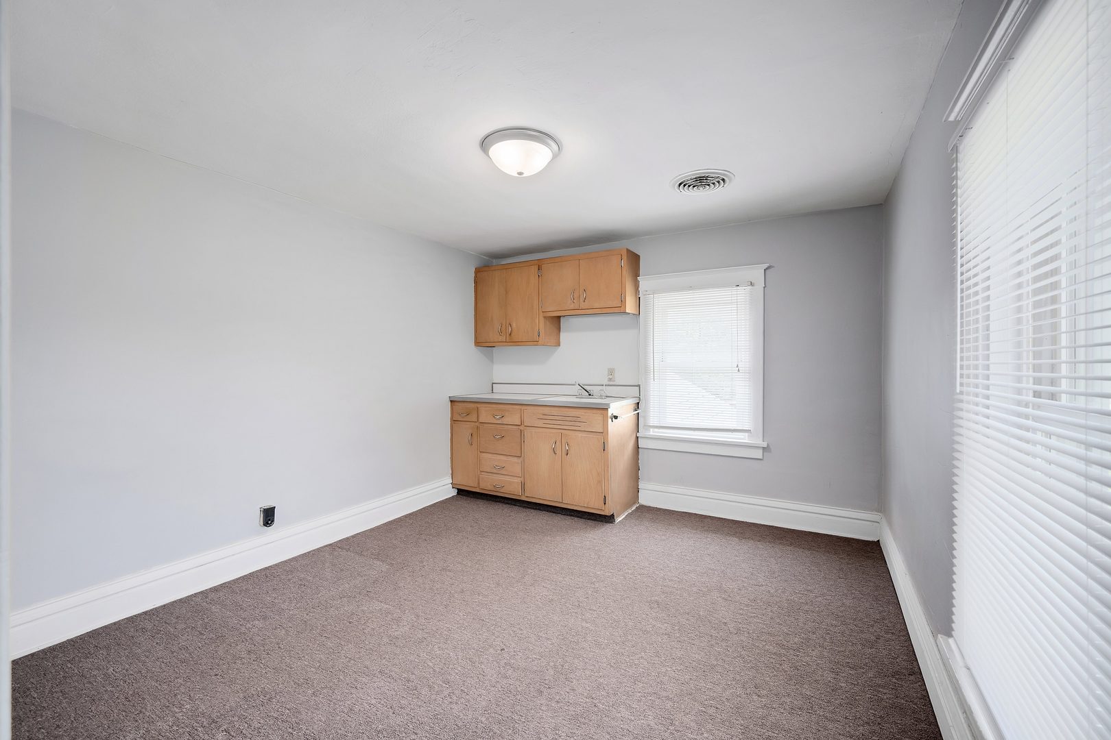 310 Godfrey Avenue, Lockport, IL 60441