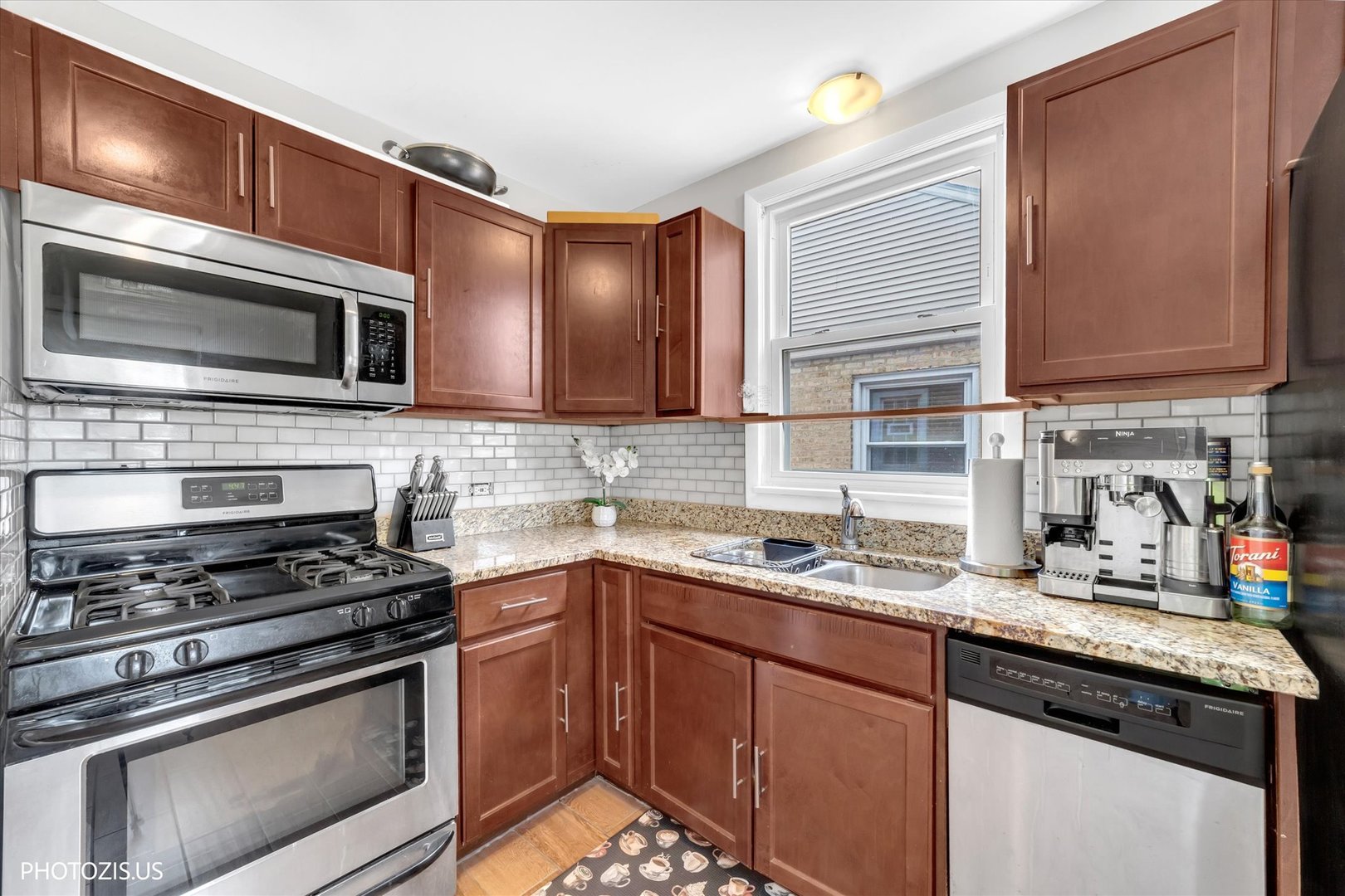 3523 N Octavia Avenue, Chicago, IL 60634