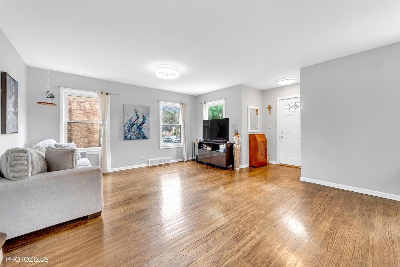 3523 N Octavia Avenue, Chicago, IL 60634