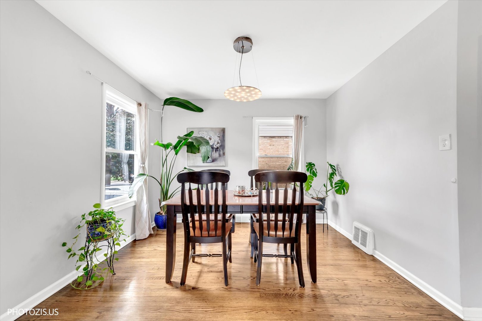 3523 N Octavia Avenue, Chicago, IL 60634