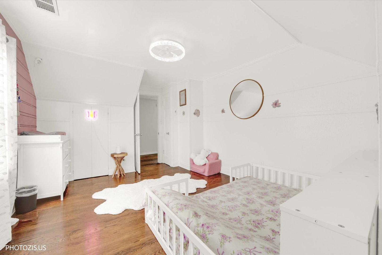 3523 N Octavia Avenue, Chicago, IL 60634