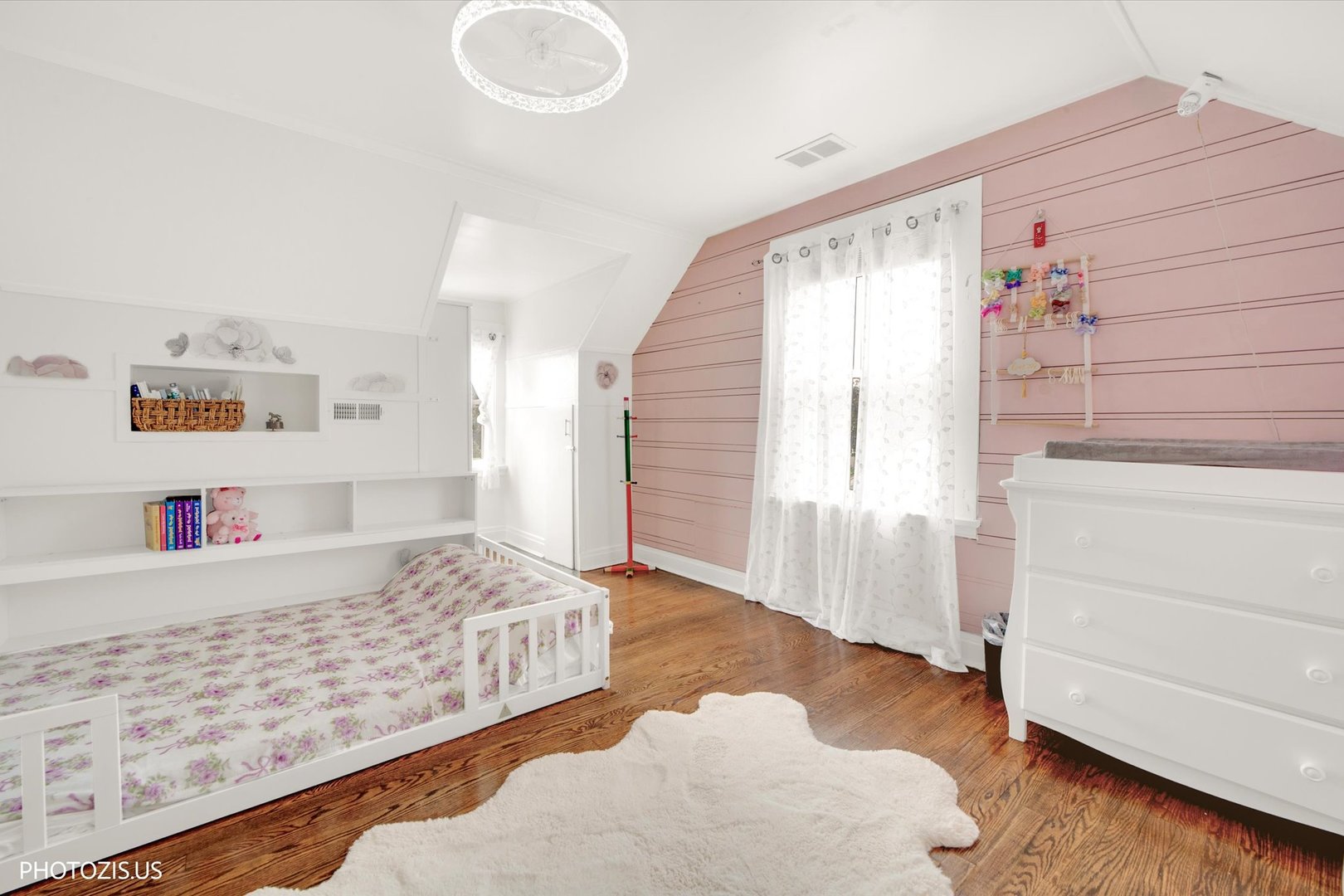 3523 N Octavia Avenue, Chicago, IL 60634