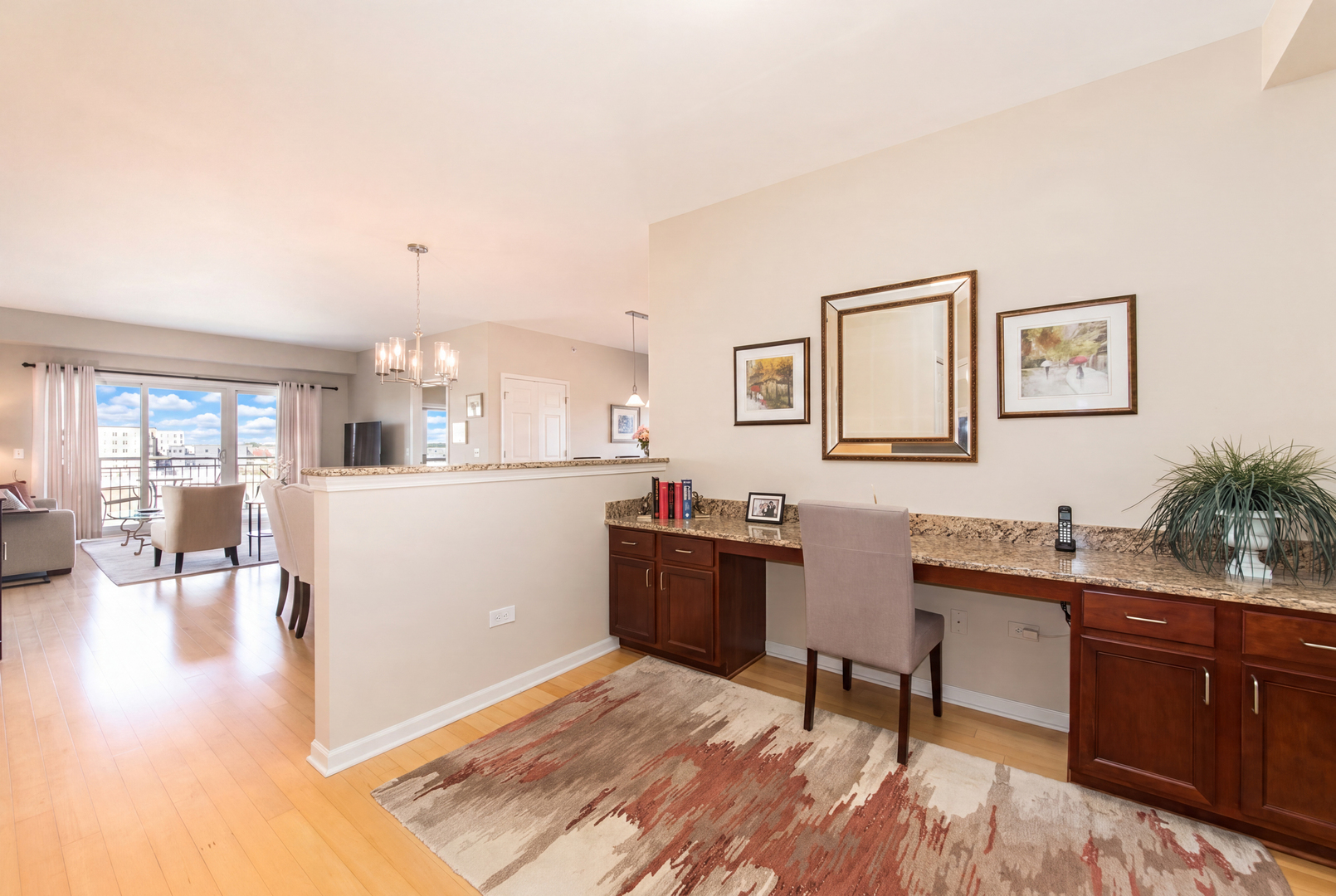 787 Graceland Avenue #604B, Des Plaines, IL 60016