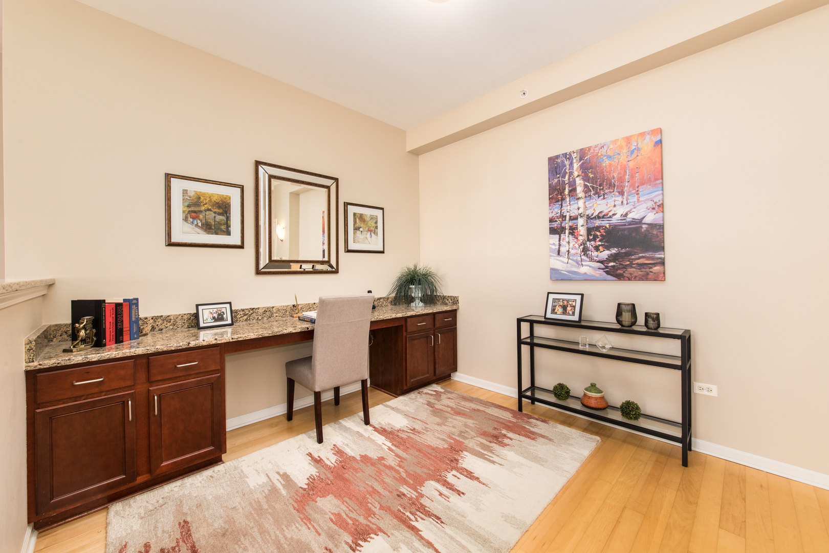 787 Graceland Avenue #604B, Des Plaines, IL 60016