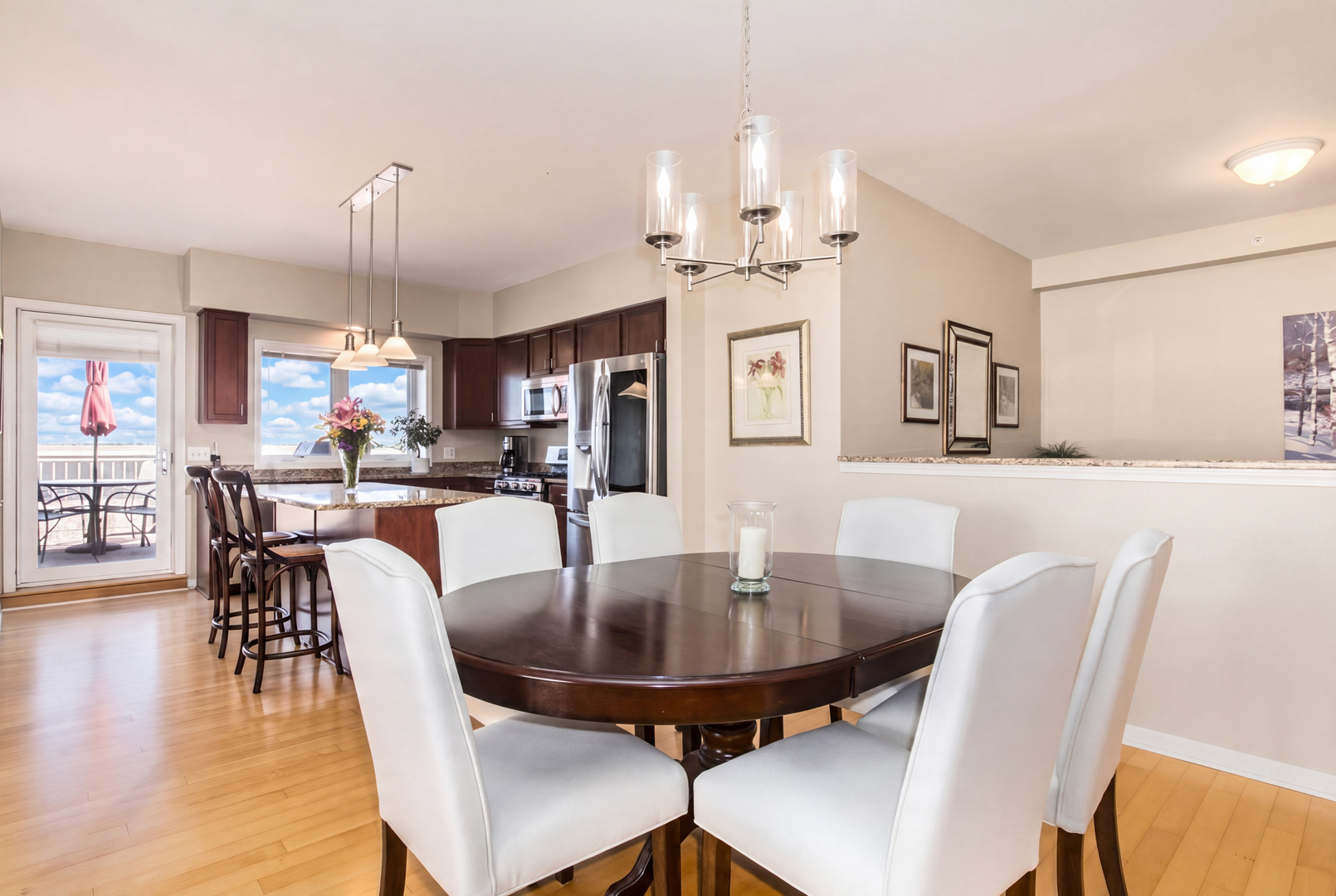 787 Graceland Avenue #604B, Des Plaines, IL 60016