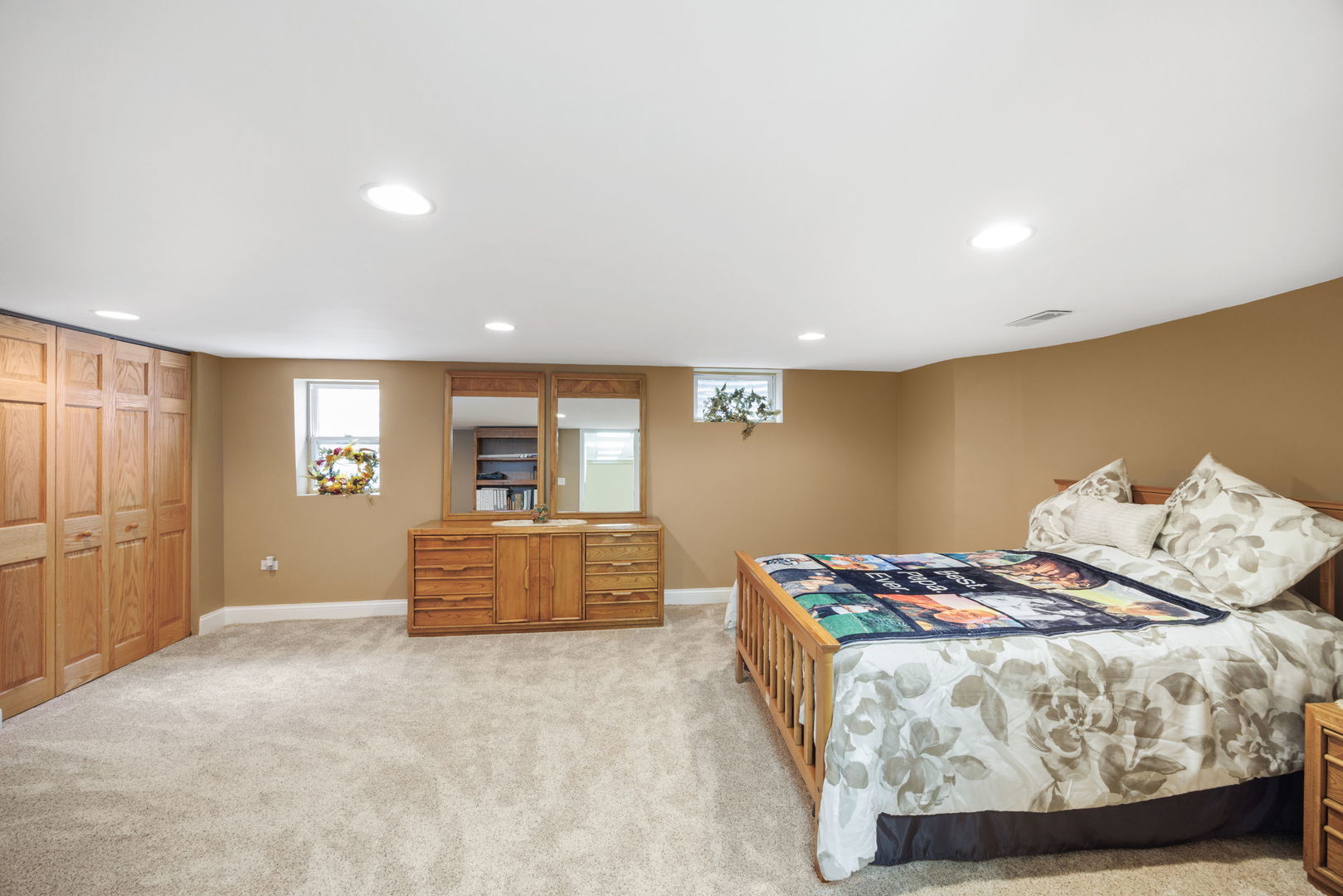 3919 GLORIA Court, Glenview, IL 60025