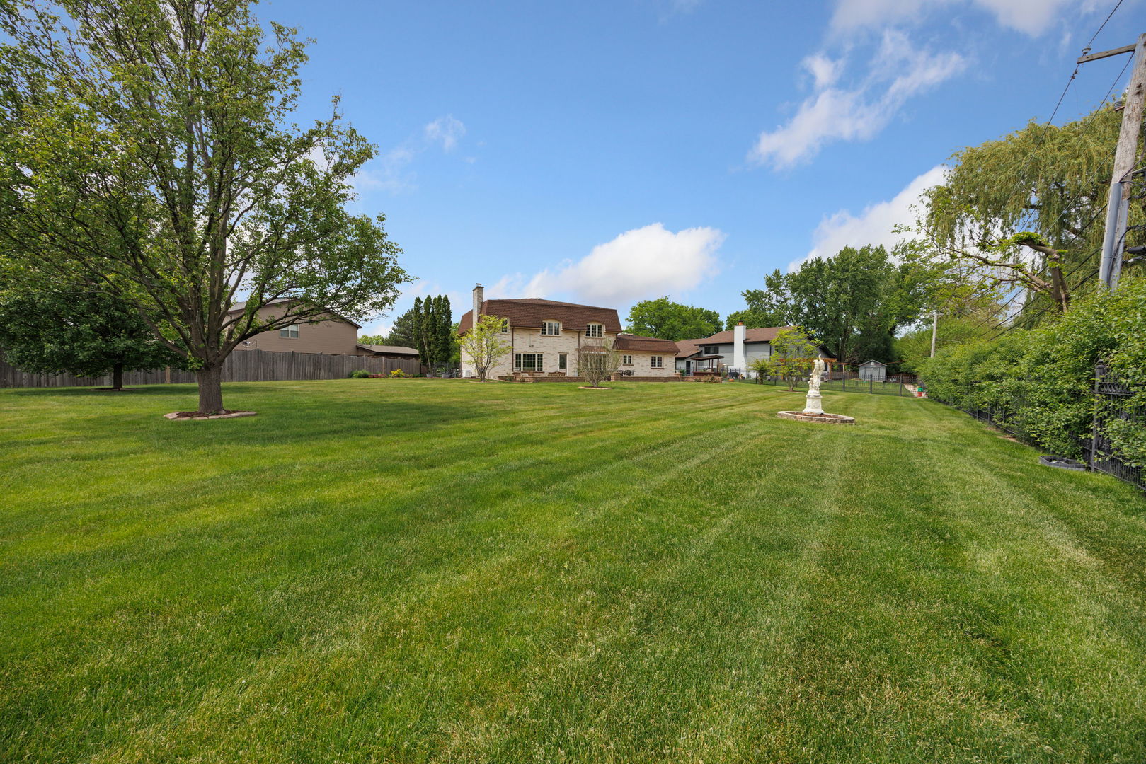 3919 GLORIA Court, Glenview, IL 60025
