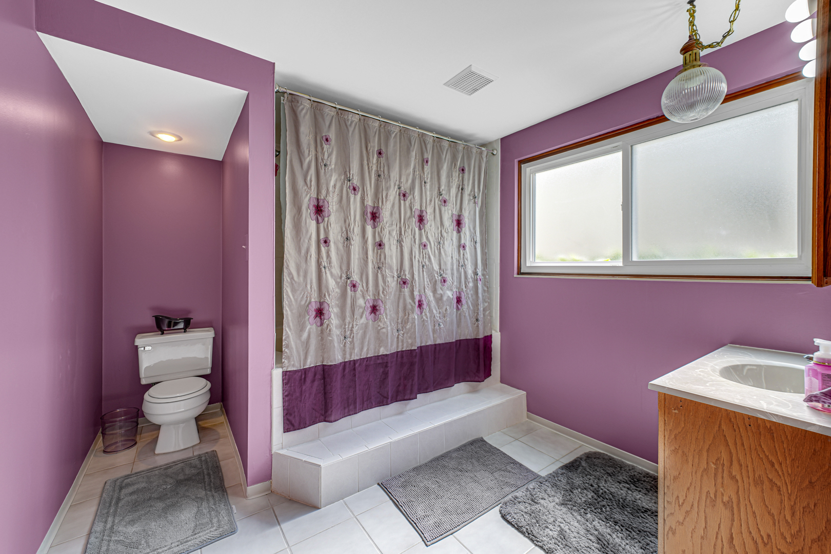 8938 W 169th Place, Orland Hills, IL 60487