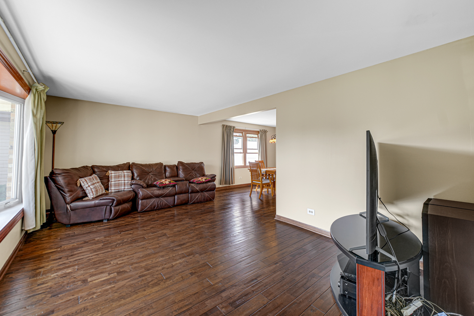 8938 W 169th Place, Orland Hills, IL 60487
