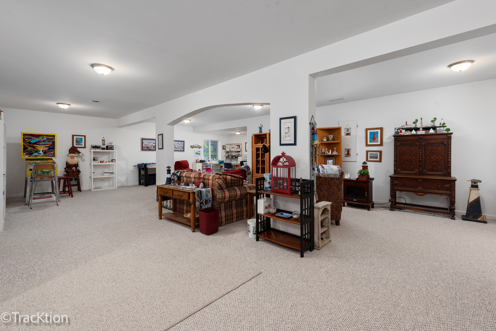 16601 Grandwood Lake Drive, Crest Hill, IL 60403