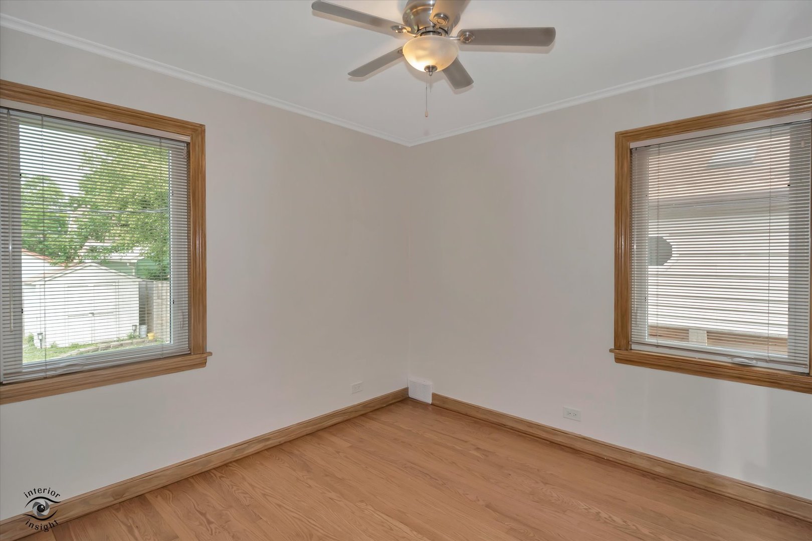 10118 S Turner Avenue, Evergreen Park, IL 60805