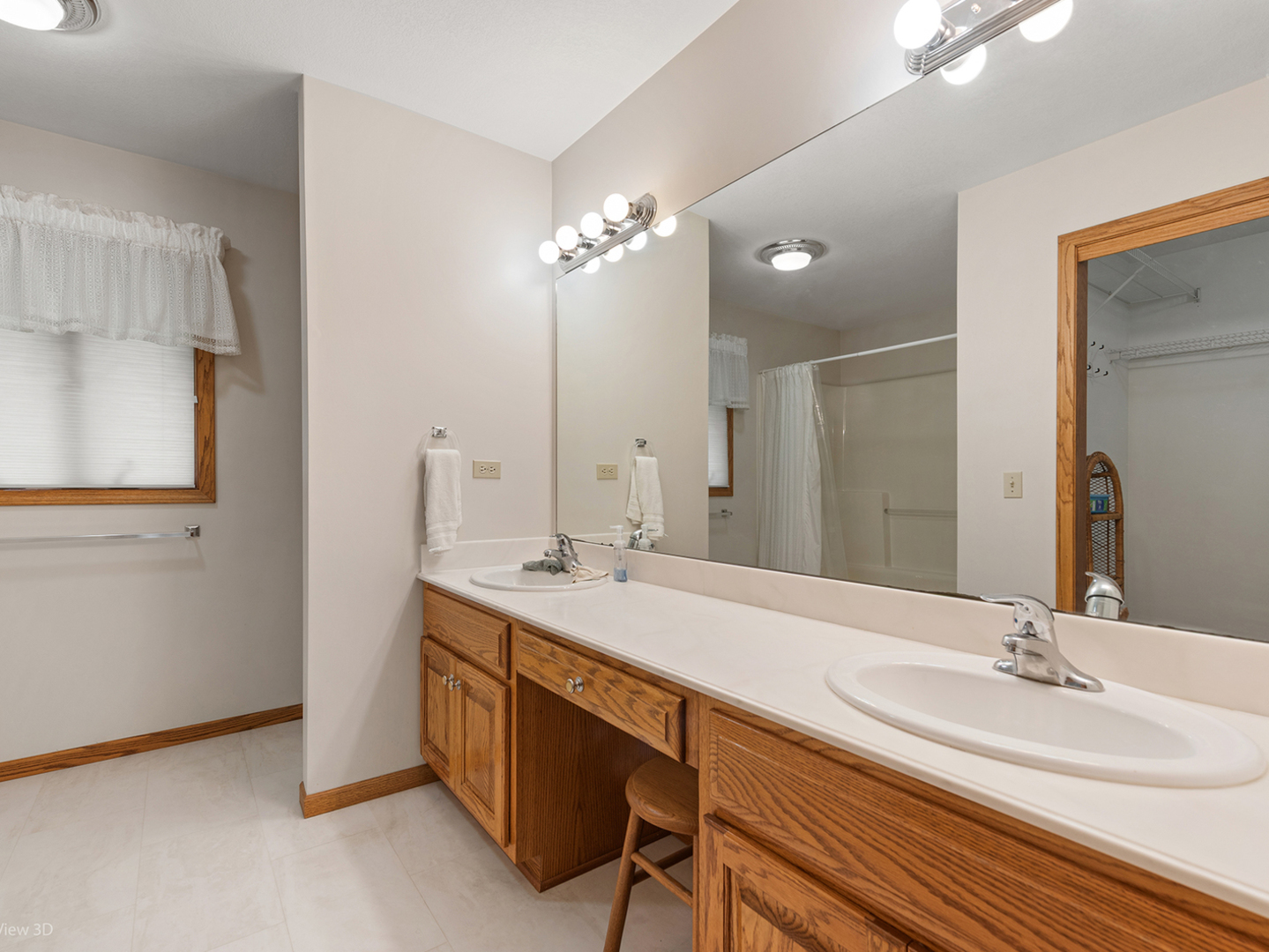 500 Rivers Edge Drive, Minooka, IL 60447