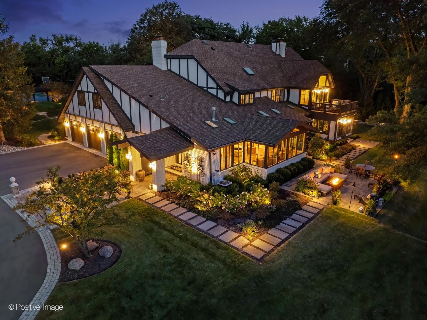 10S370 Madison Street, Burr Ridge, IL 60527