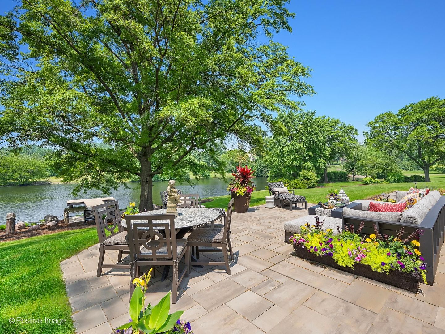 10S370 Madison Street, Burr Ridge, IL 60527