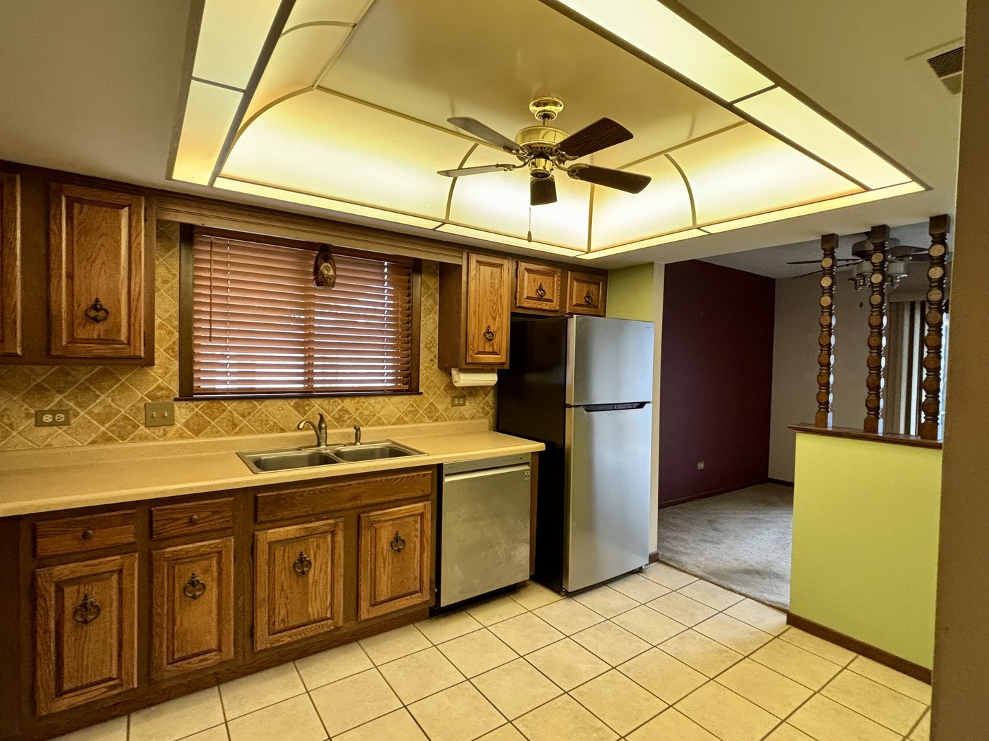 9168 South Road #A, Palos Hills, IL 60465