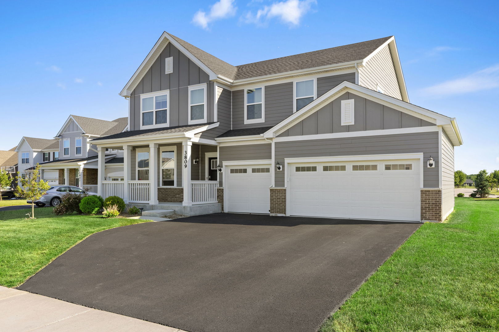 3809 Currant Lane, Elgin, IL 60124