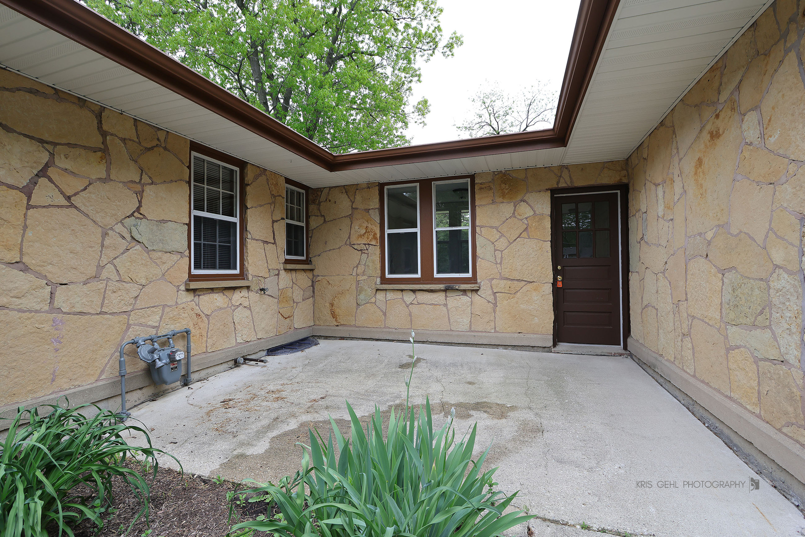 3320 Sharon Place, Zion, IL 60099