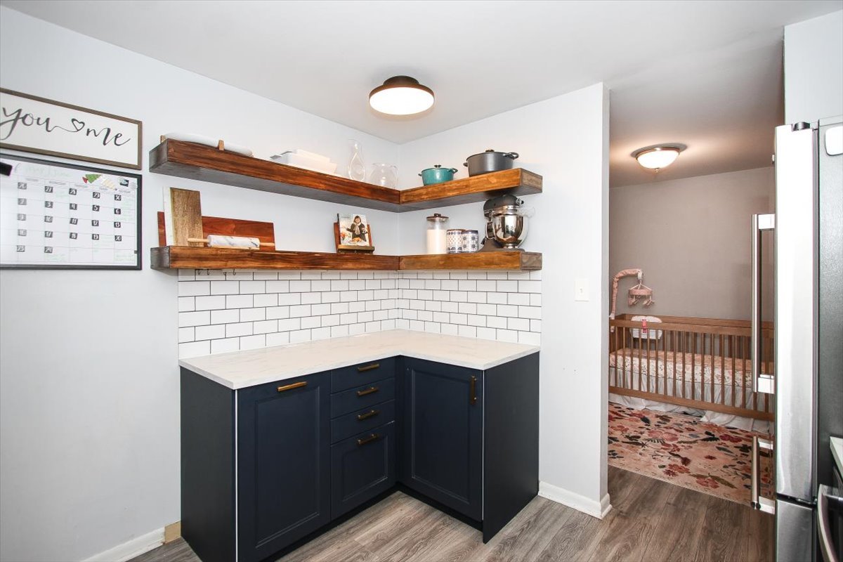 2300 Old Tavern Road #203, Lisle, IL 60532
