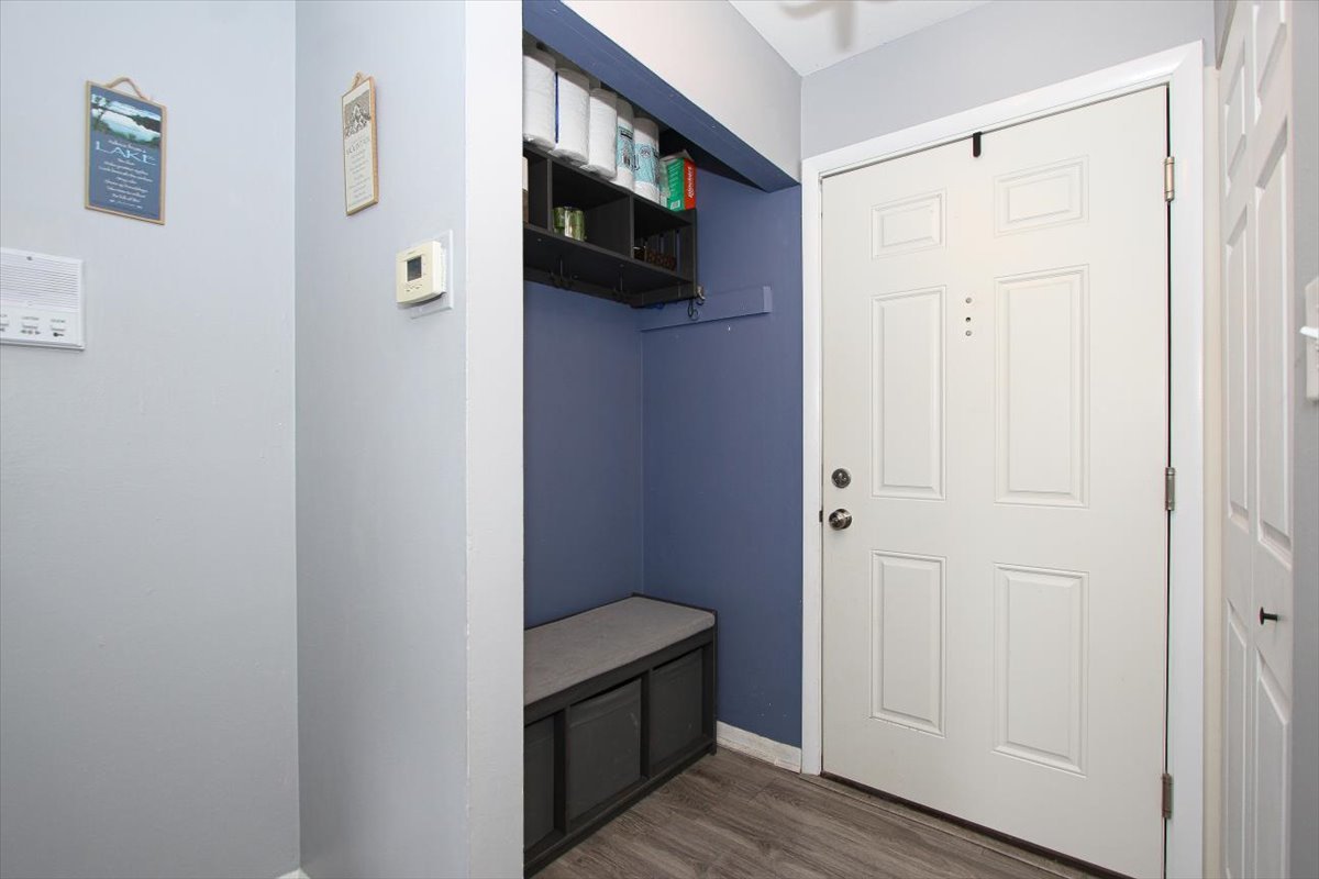 2300 Old Tavern Road #203, Lisle, IL 60532
