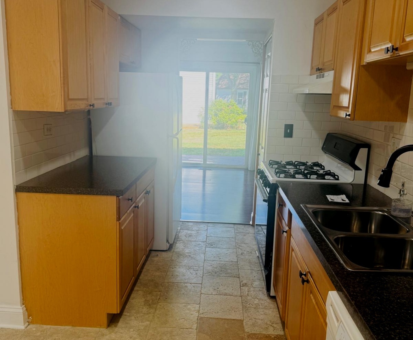 2454 Devonshire Court #2454, Aurora, IL 60502