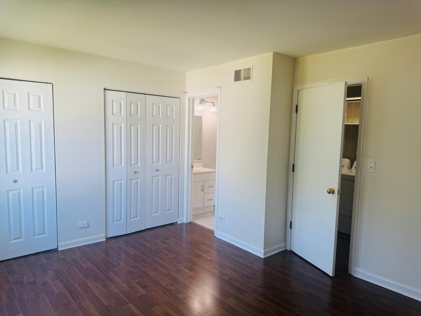 2454 Devonshire Court #2454, Aurora, IL 60502