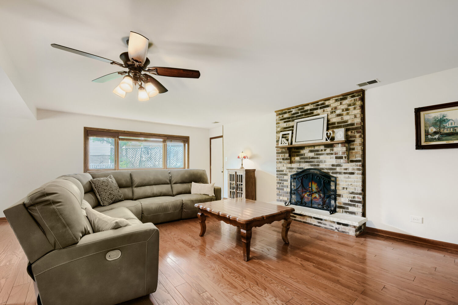 1325 Hawkins Avenue, Downers Grove, IL 60516