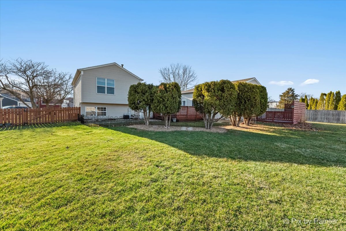 1502 Sawgrass Court, Elgin, IL 60123