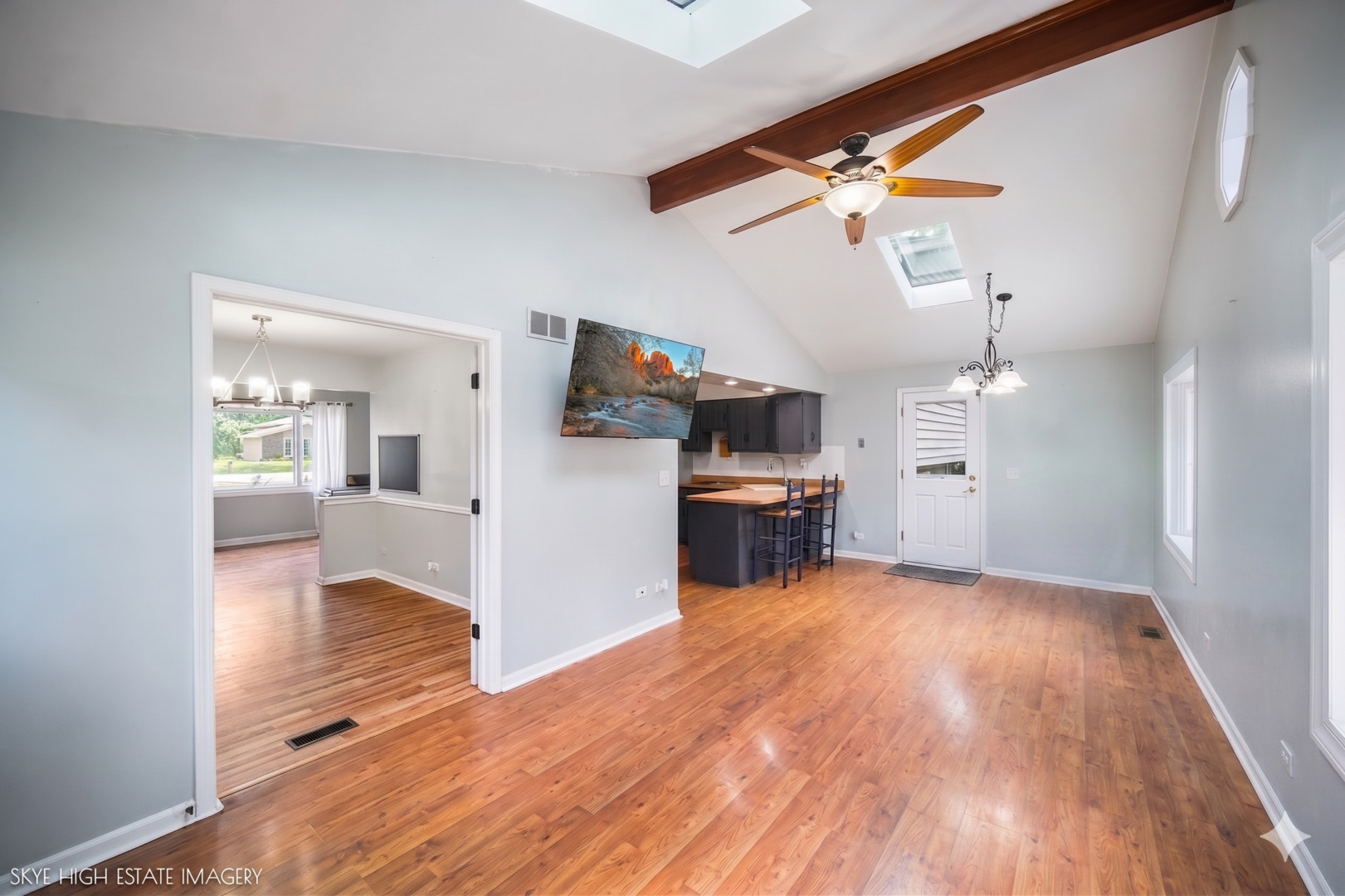 28W516 Leverenz Road, Naperville, IL 60564