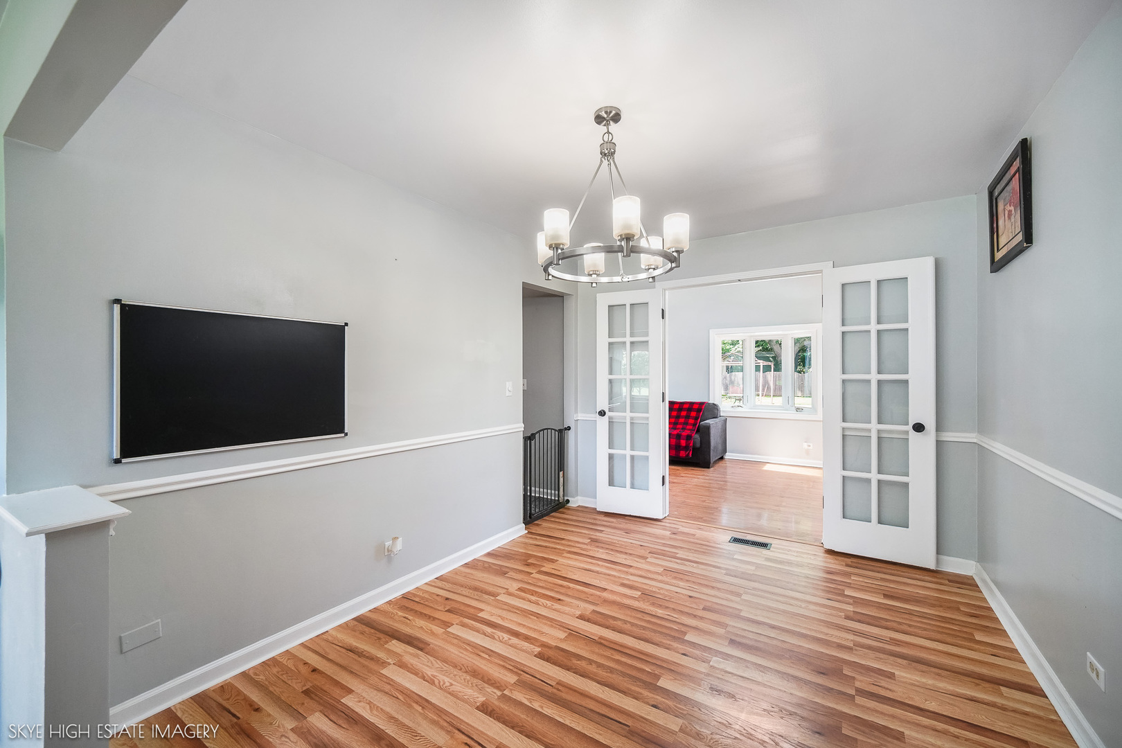 28W516 Leverenz Road, Naperville, IL 60564