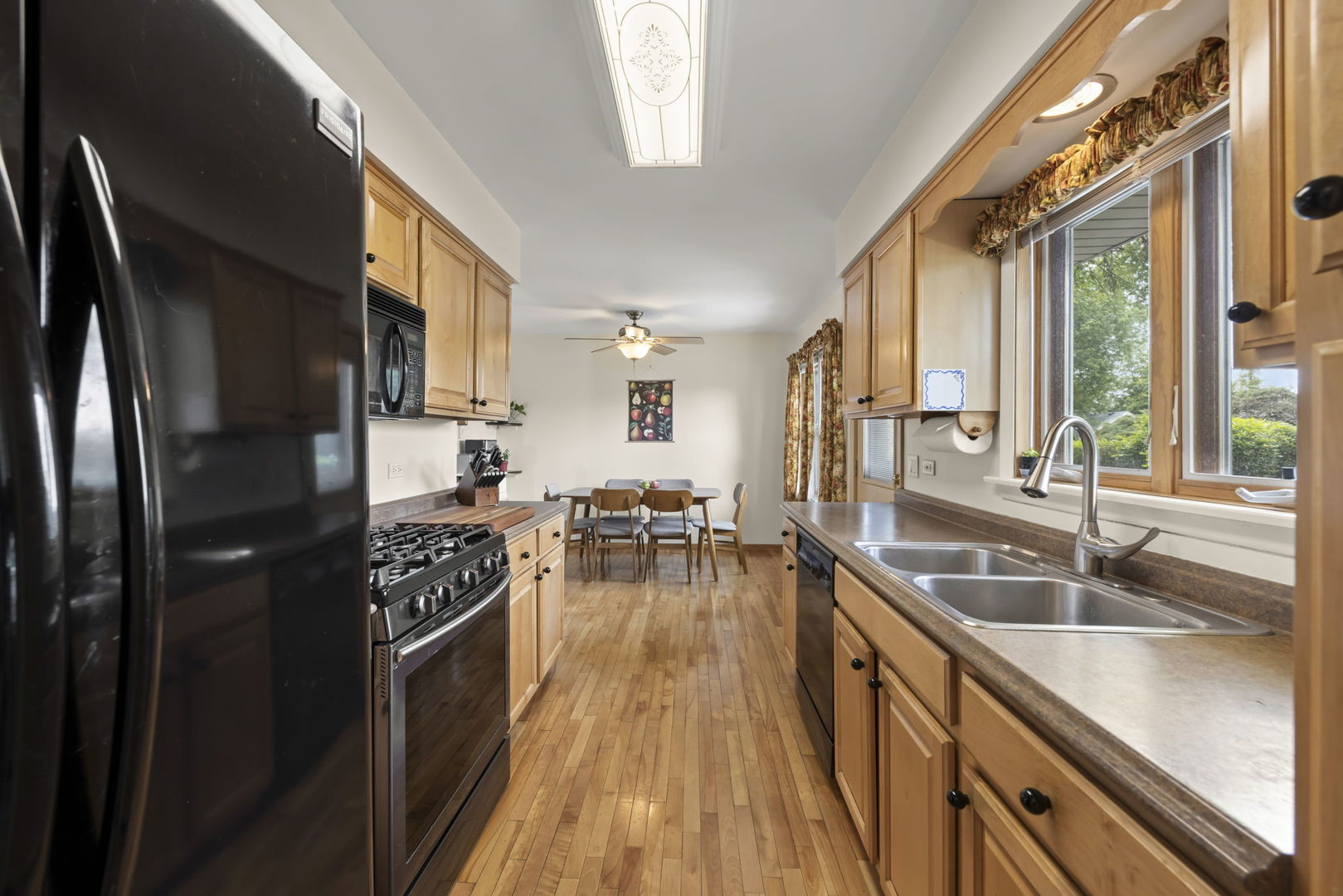 12200 S 71st Avenue, Palos Heights, IL 60463