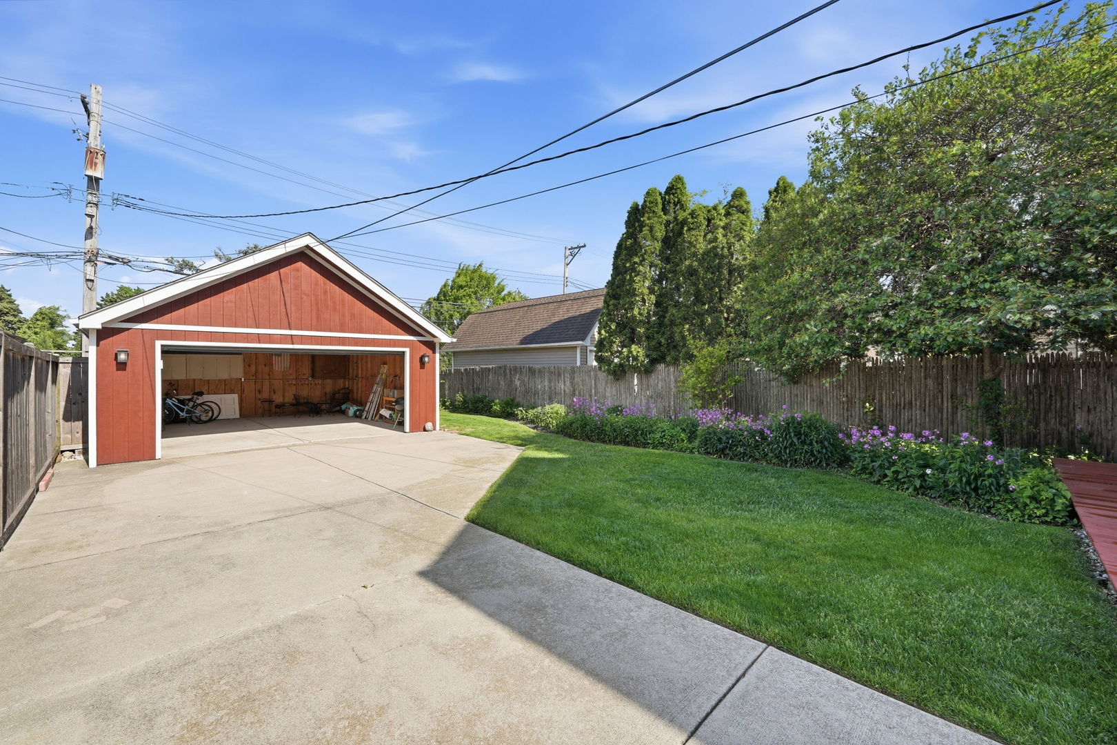 6525 N SAYRE Avenue, Chicago, IL 60631
