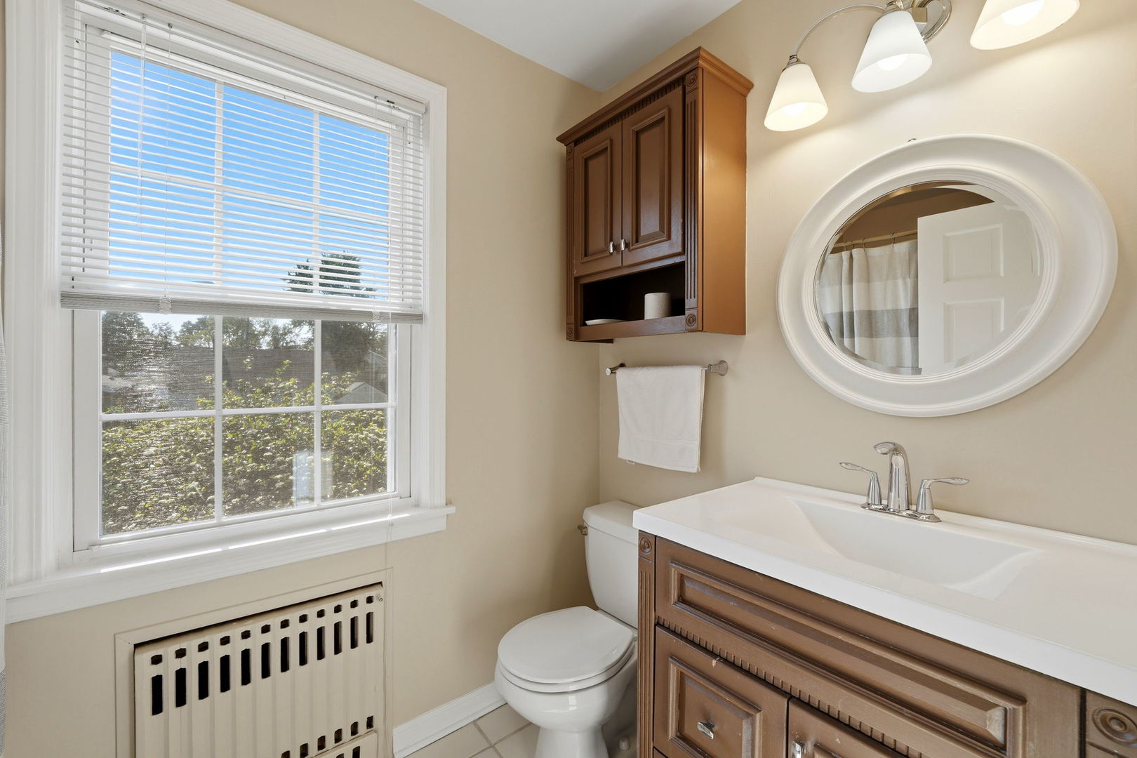 6525 N SAYRE Avenue, Chicago, IL 60631