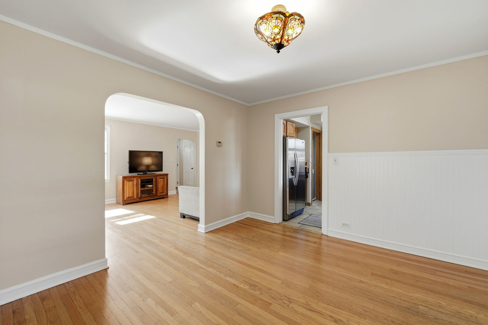 6525 N SAYRE Avenue, Chicago, IL 60631