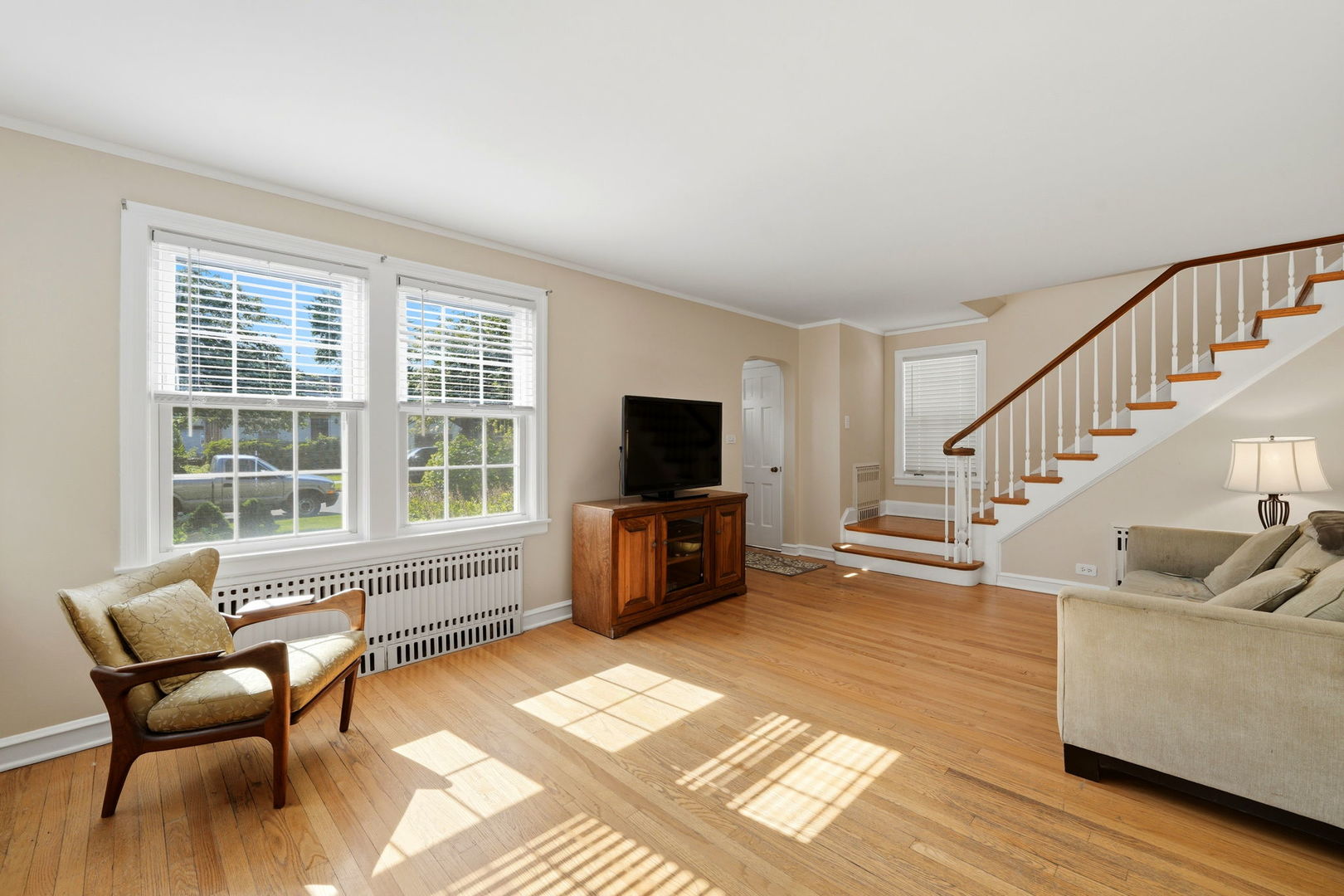 6525 N SAYRE Avenue, Chicago, IL 60631