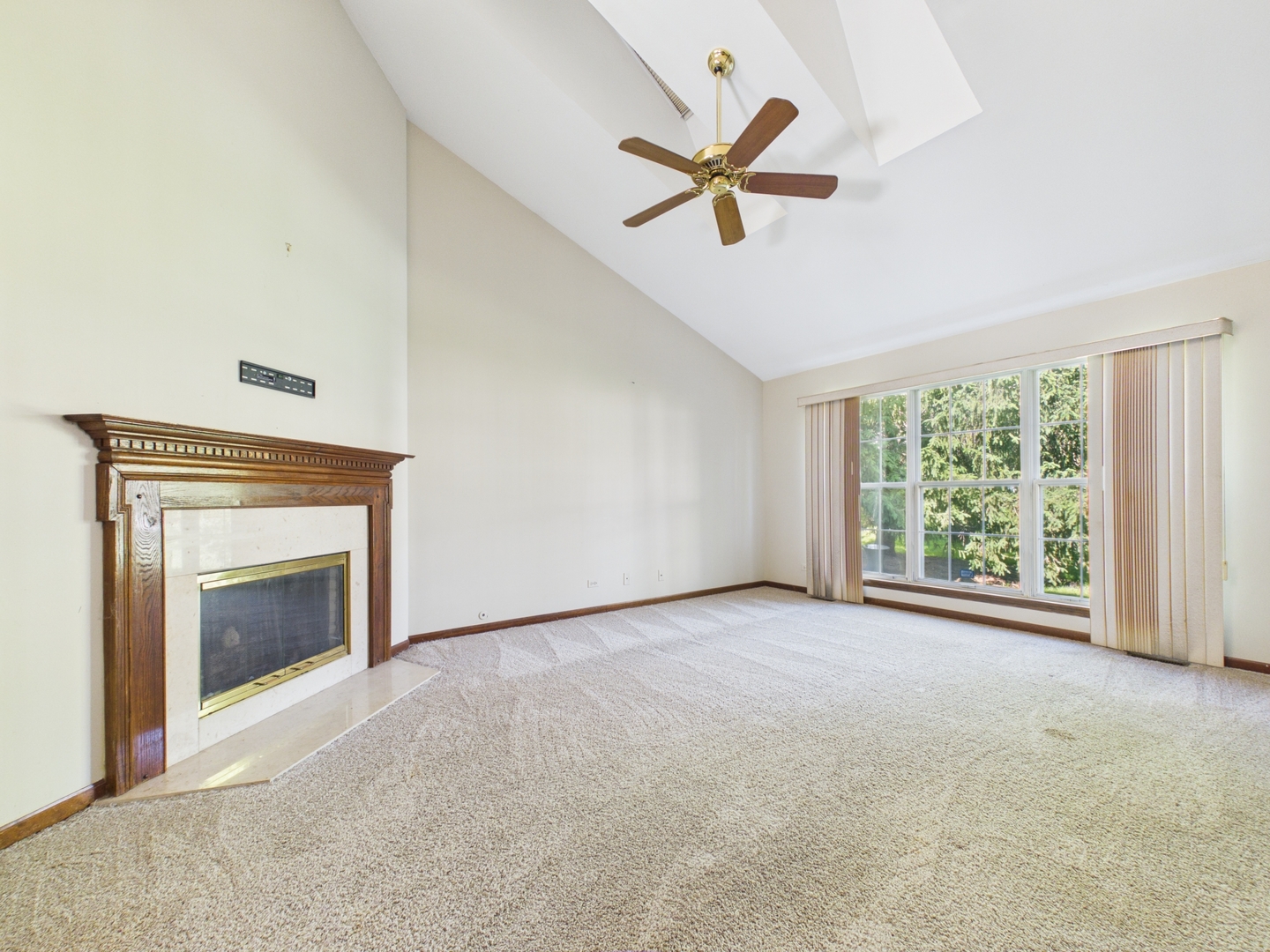 284 Lorraine Circle, Bloomingdale, IL 60108