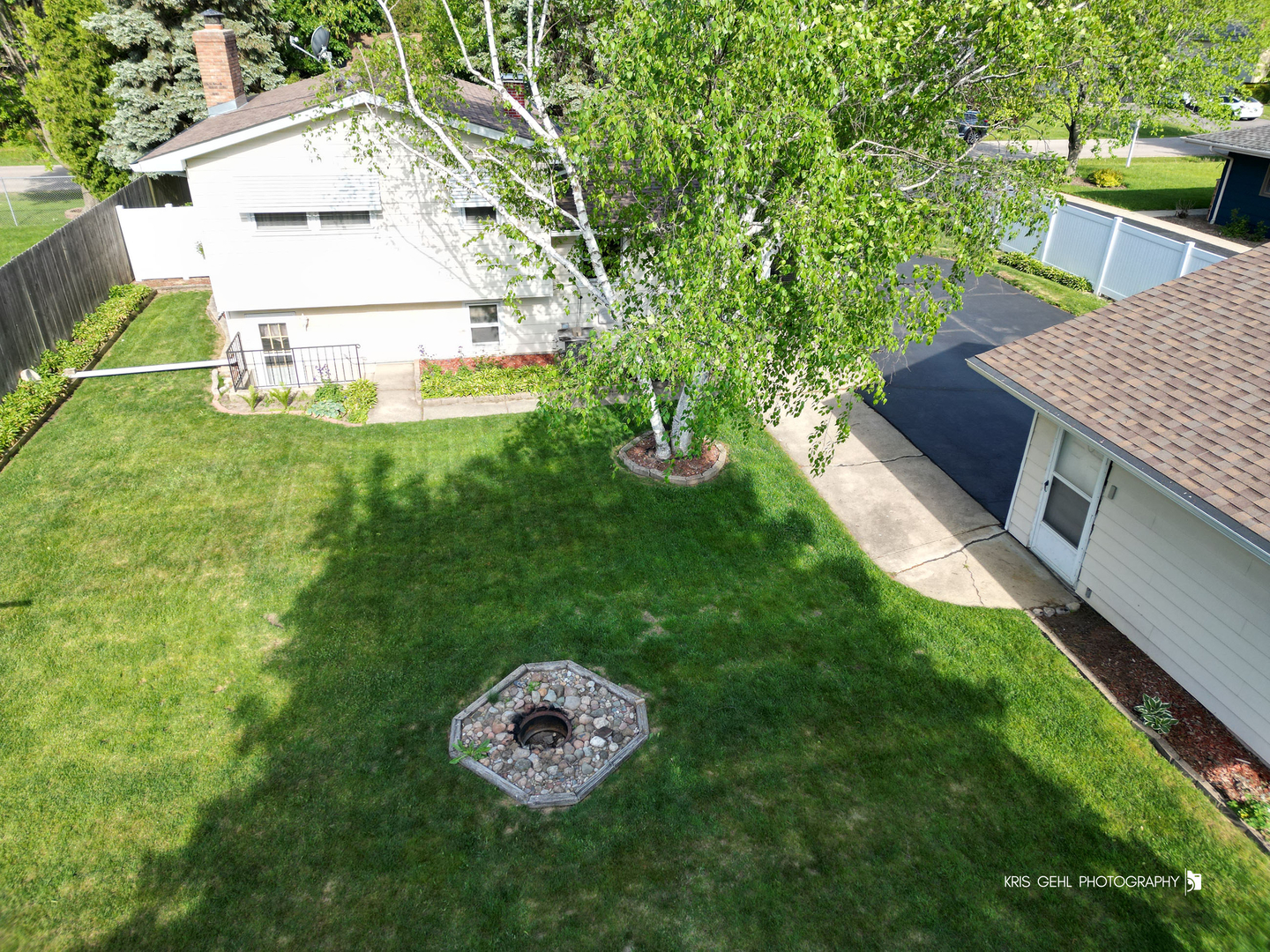 539 Thompson Avenue, Winthrop Harbor, IL 60096
