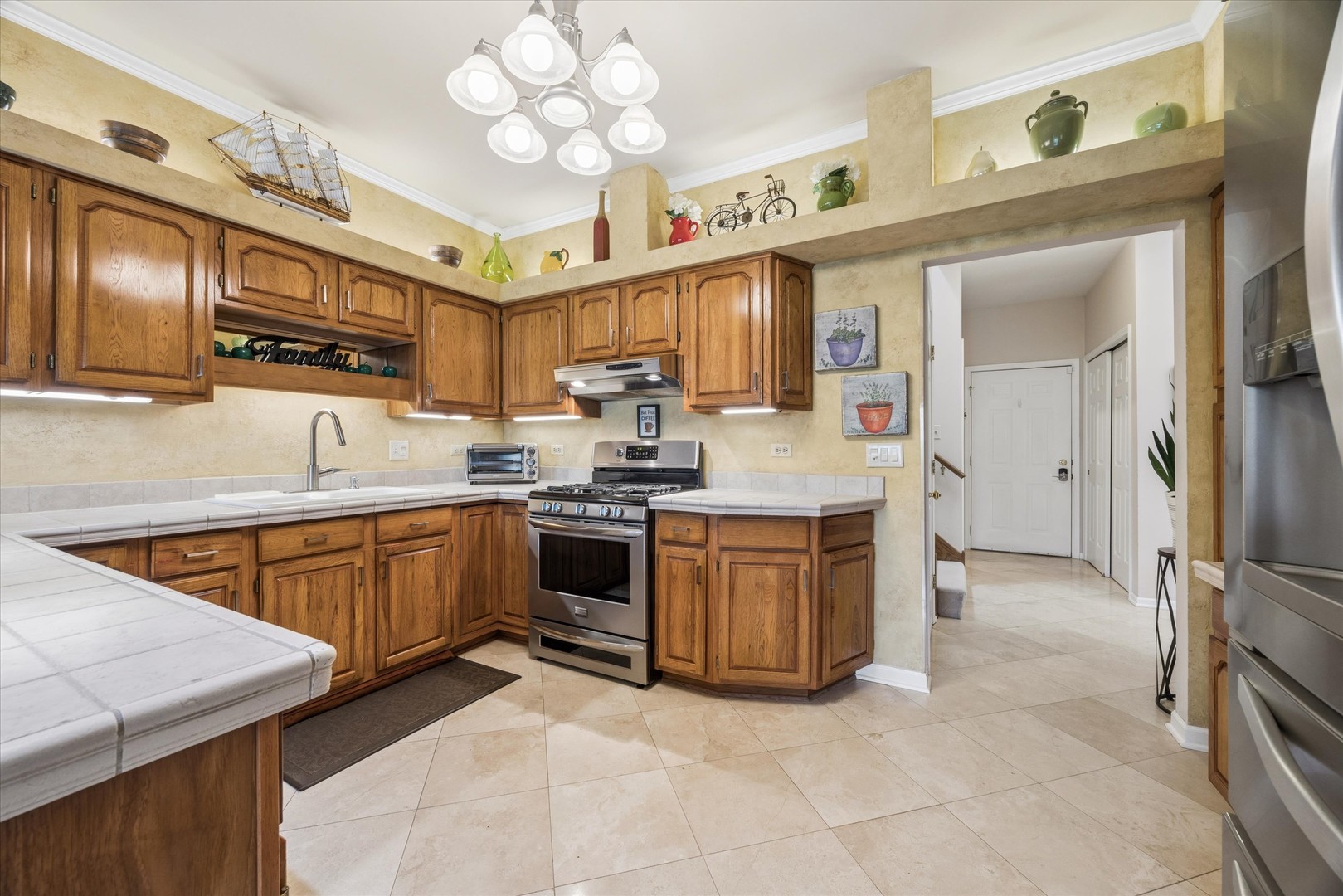 16814 Cardinal Drive, Orland Park, IL 60467