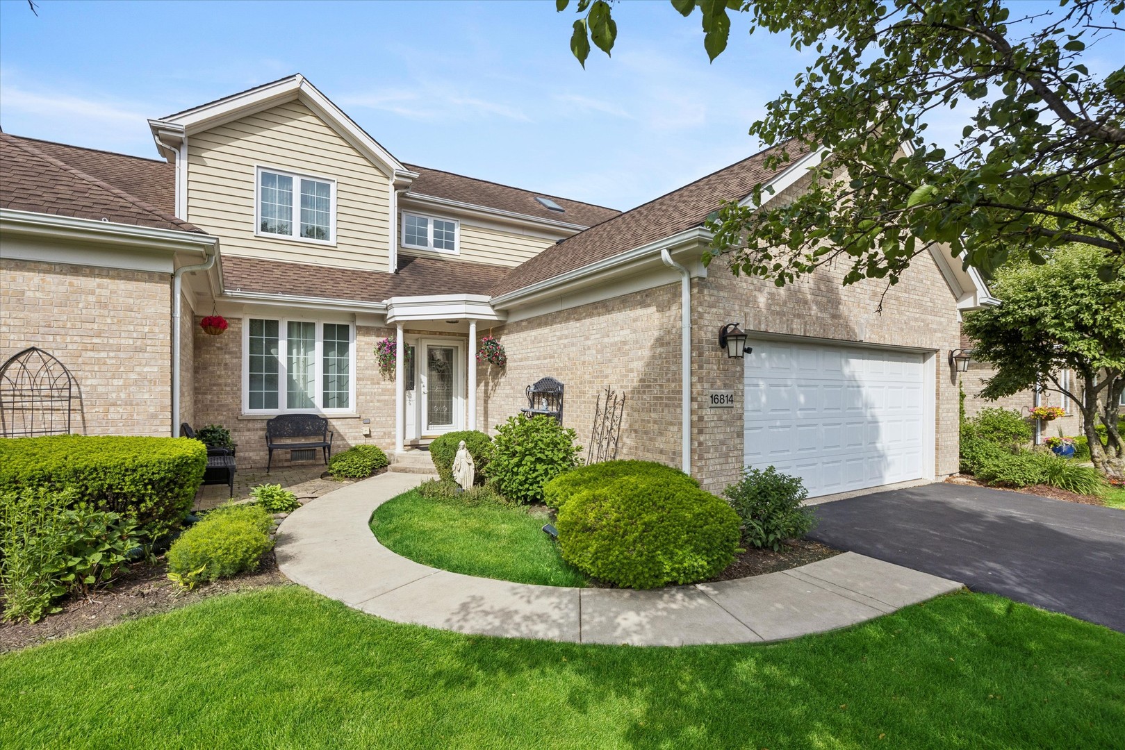 16814 Cardinal Drive, Orland Park, IL 60467