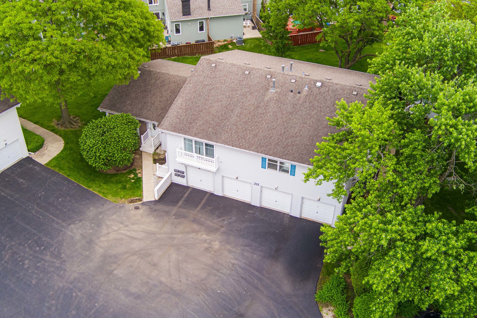212 Amherst Court #C, Bloomingdale, IL 60108