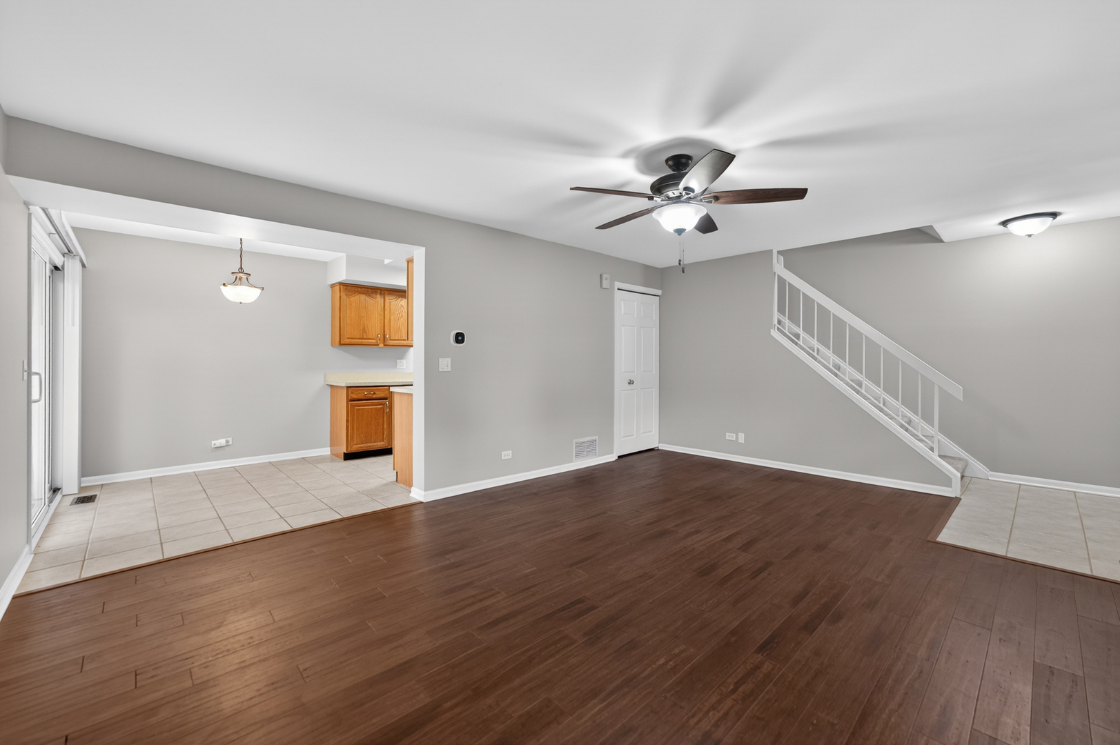 212 Amherst Court #C, Bloomingdale, IL 60108