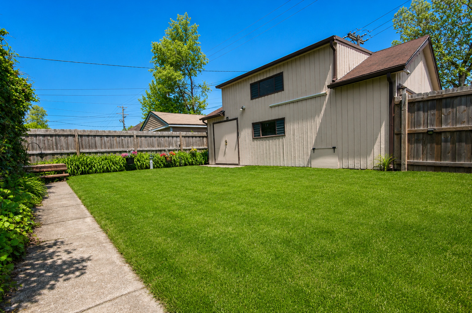 4253 Prescott Avenue, Lyons, IL 60534