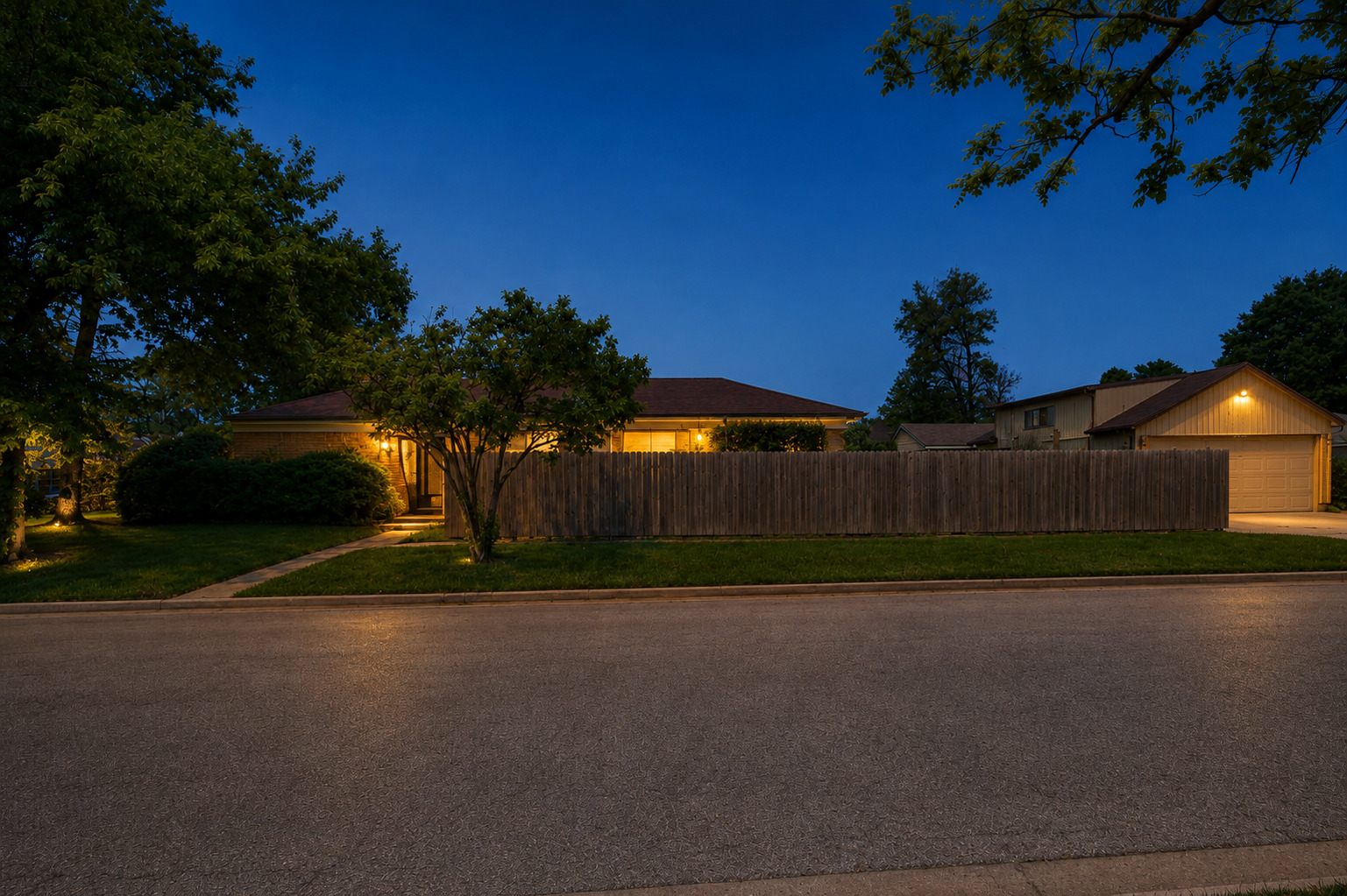 4253 Prescott Avenue, Lyons, IL 60534