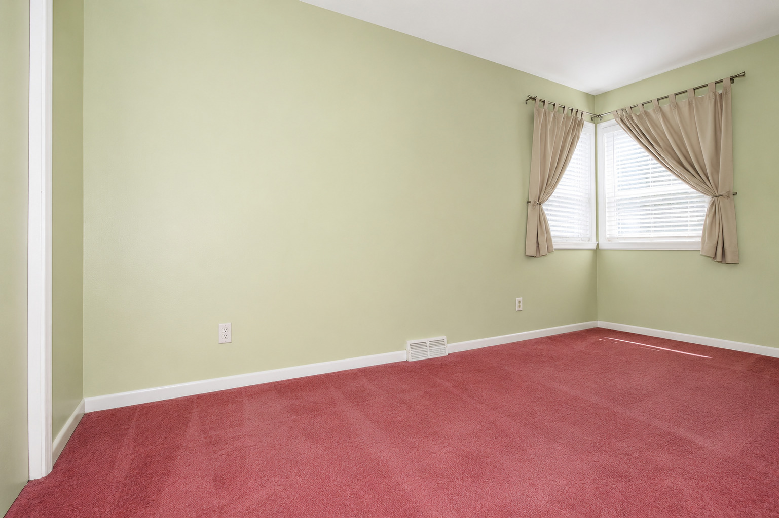 4253 Prescott Avenue, Lyons, IL 60534