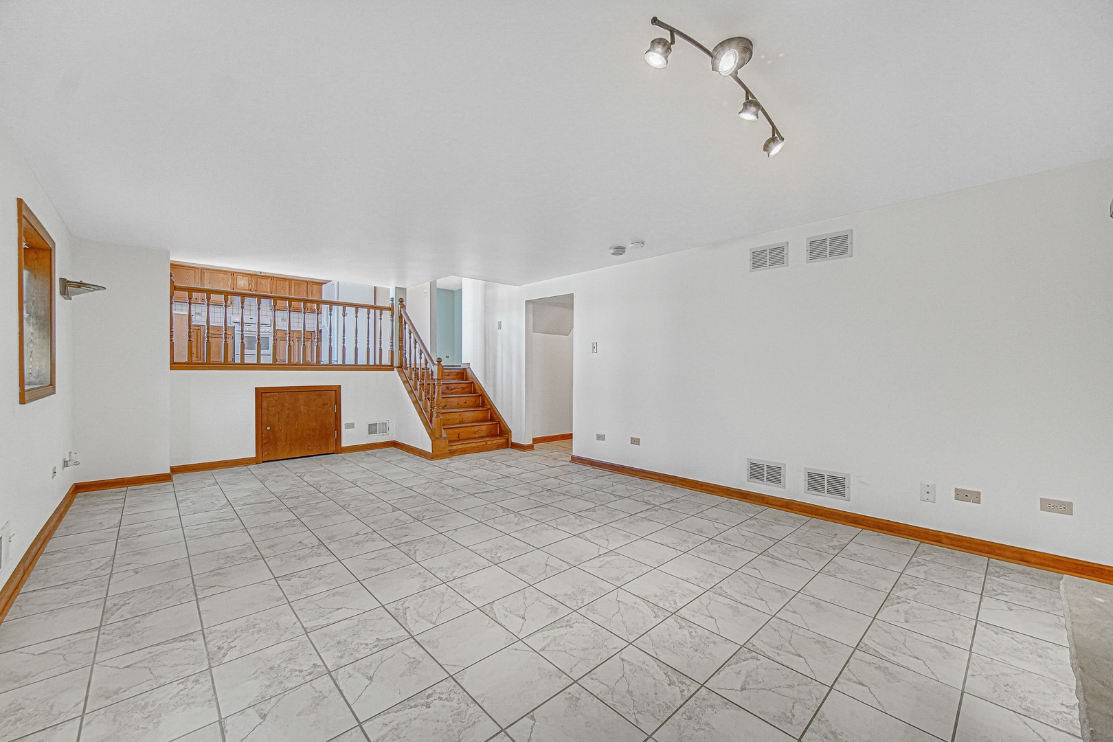 20124 Dolphin Avenue, Lynwood, IL 60411