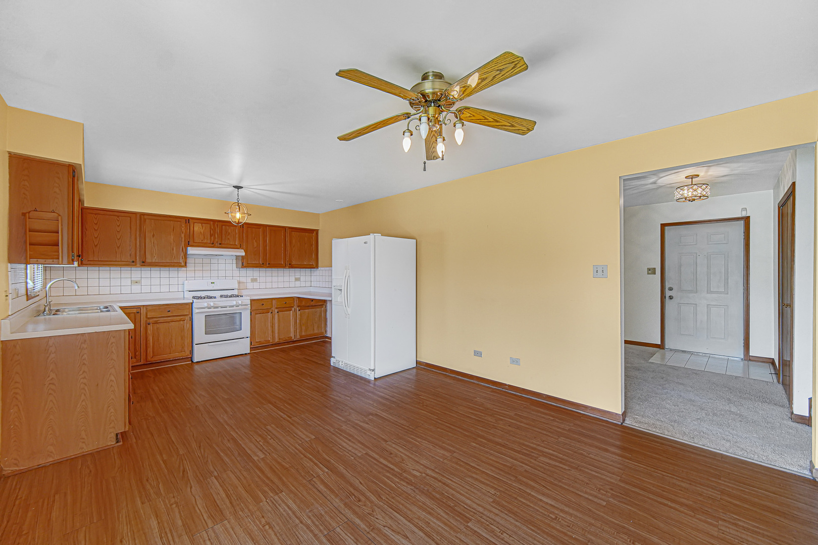 20124 Dolphin Avenue, Lynwood, IL 60411