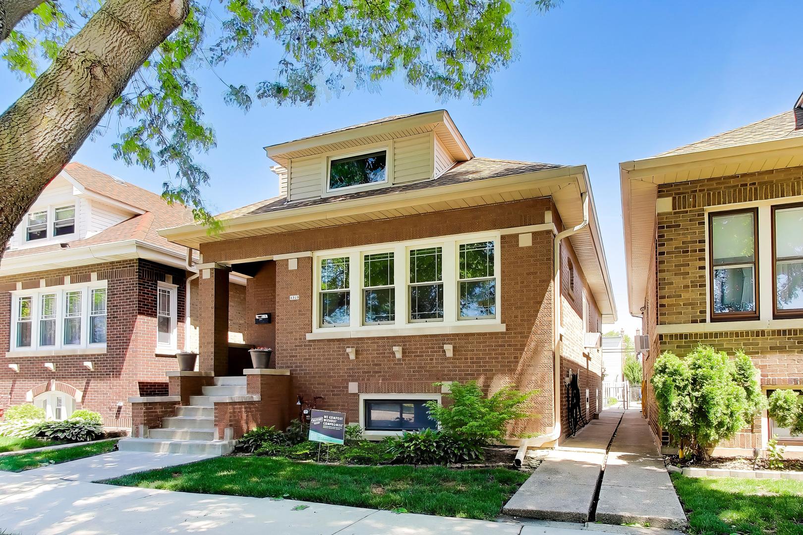 4329 N Mason Avenue, Chicago, IL 60634