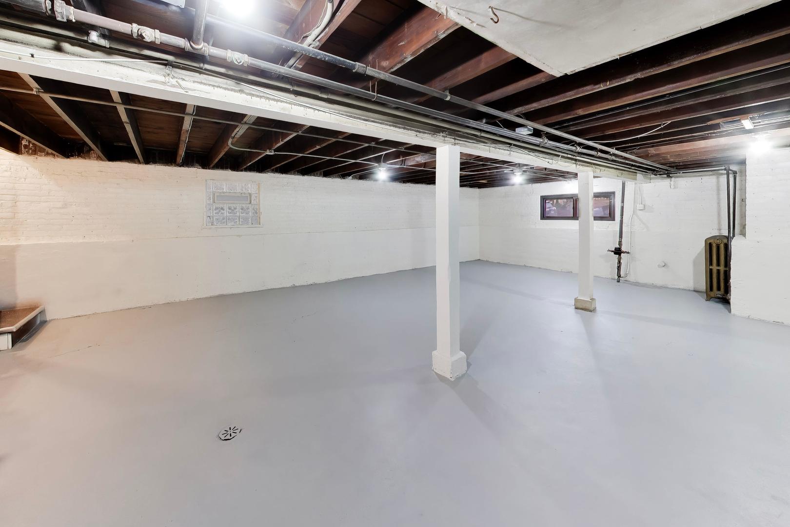 4329 N Mason Avenue, Chicago, IL 60634