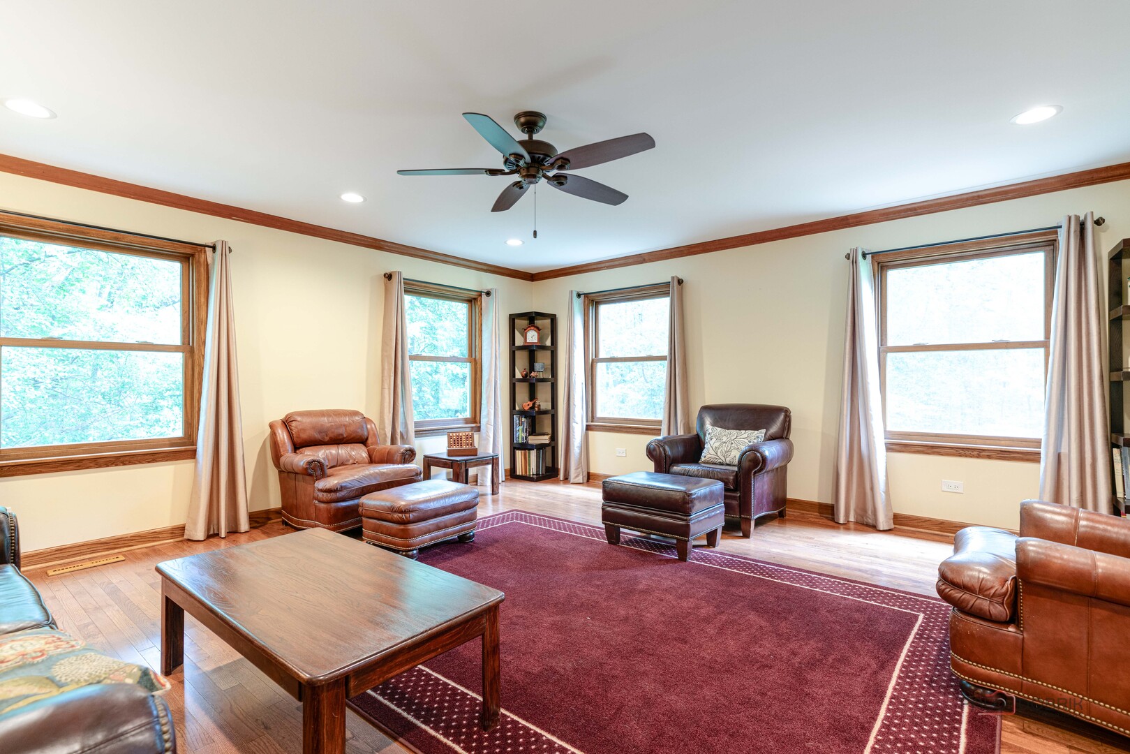 5416 Sequoia Trail, Crystal Lake, IL 60012