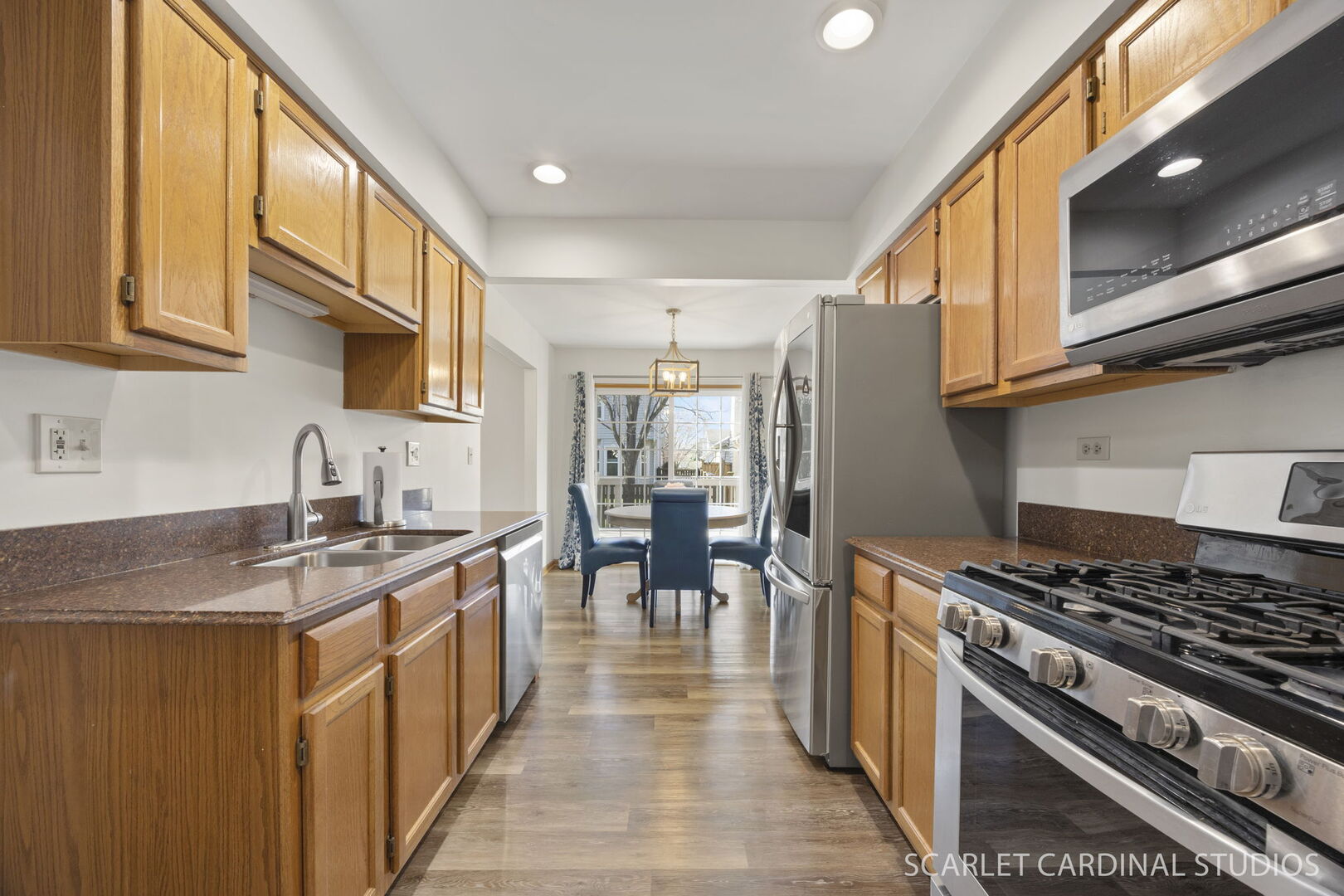 94 Townsend Circle, Naperville, IL 60565
