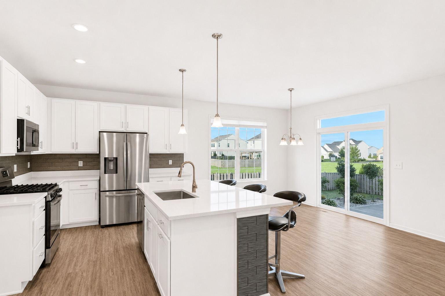 2077 Hearthstone Avenue, Yorkville, IL 60560